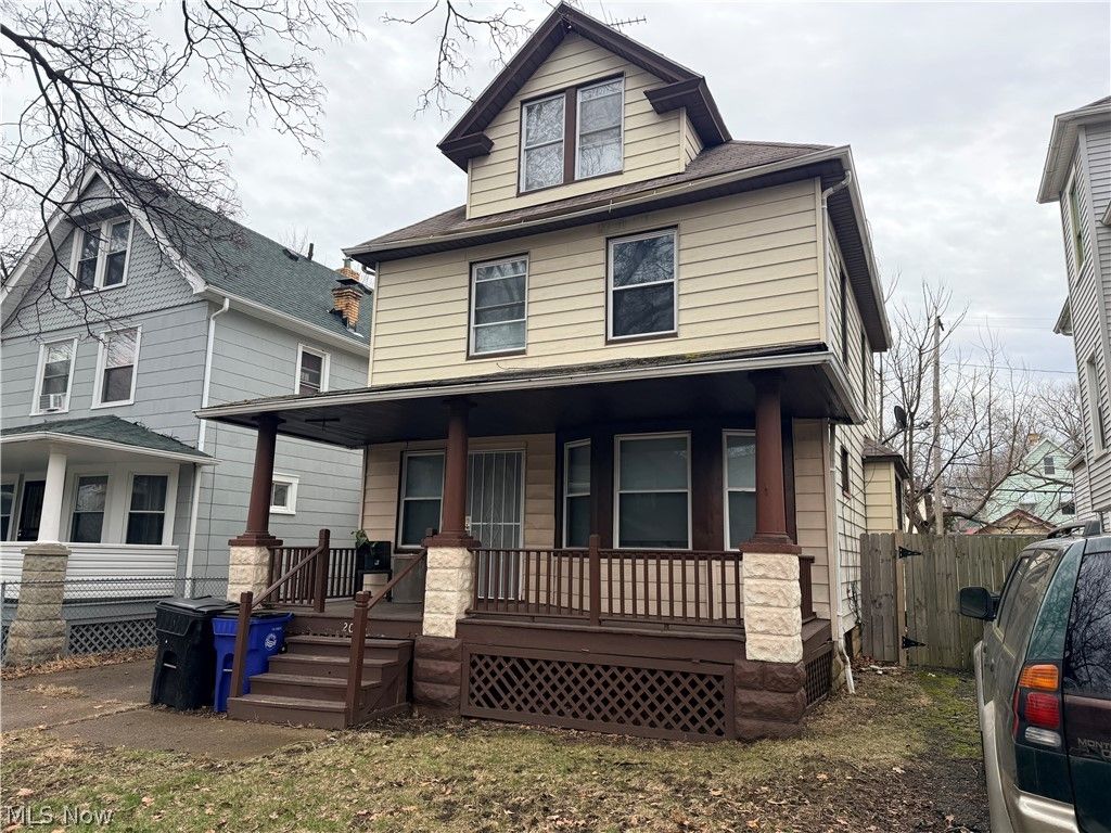 Photo of 2045 W 89th Street, Cleveland, OH 44102 (MLS # 5195240)
