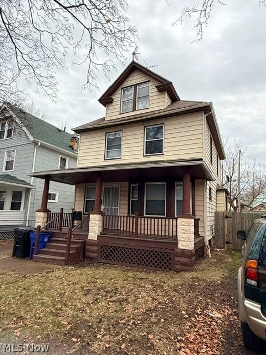 Photo of 2045 W 89th Street, Cleveland, OH 44102 (MLS # 5195240)
