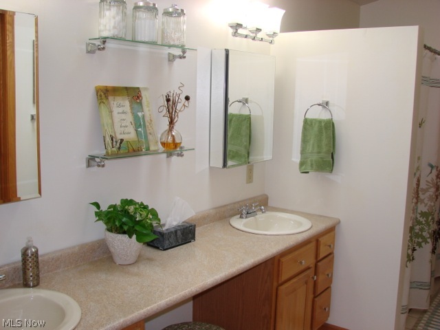 Roaming Rock Shores Sub - Residential