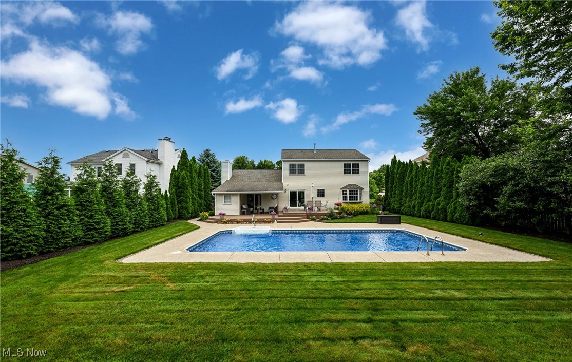 Twinsburg, Ohio 44087, United States, 3 Bedrooms Bedrooms, ,3 BathroomsBathrooms,Residential,Pending,155360