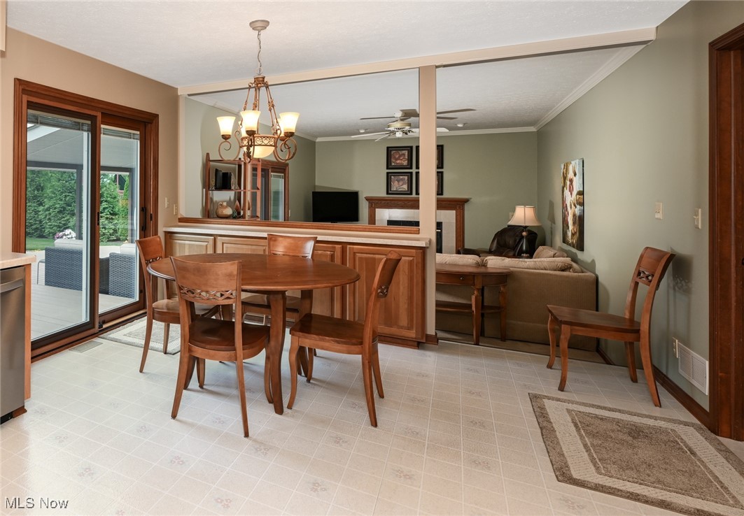 Twinsburg, Ohio 44087, United States, 3 Bedrooms Bedrooms, ,3 BathroomsBathrooms,Residential,Pending,155360