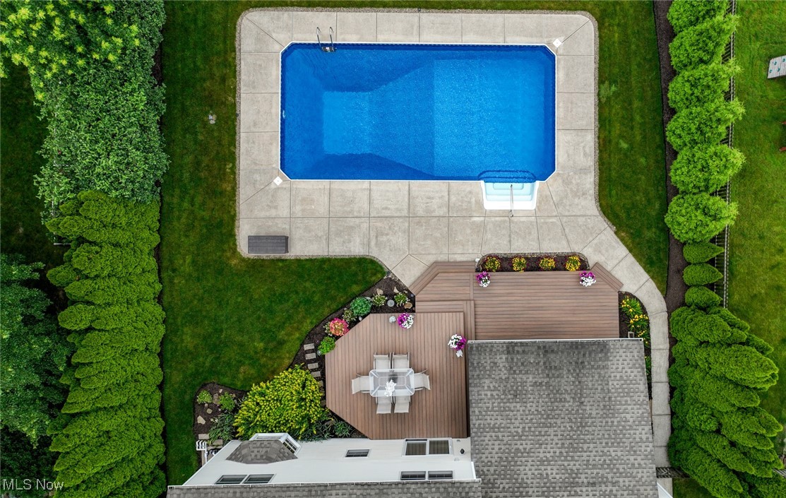 Twinsburg, Ohio 44087, United States, 3 Bedrooms Bedrooms, ,3 BathroomsBathrooms,Residential,Pending,155360