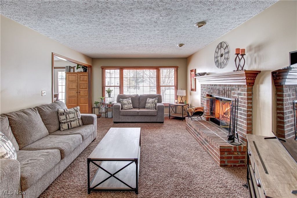 Photo of 4648 Sawgrass Avenue, Brunswick, OH 44212 (MLS # 5176977)