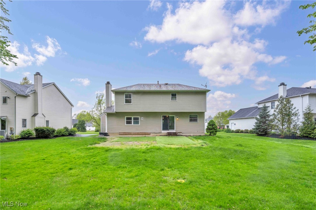 6721 Bretton Ridge Drive, North Olmsted, Ohio image 42