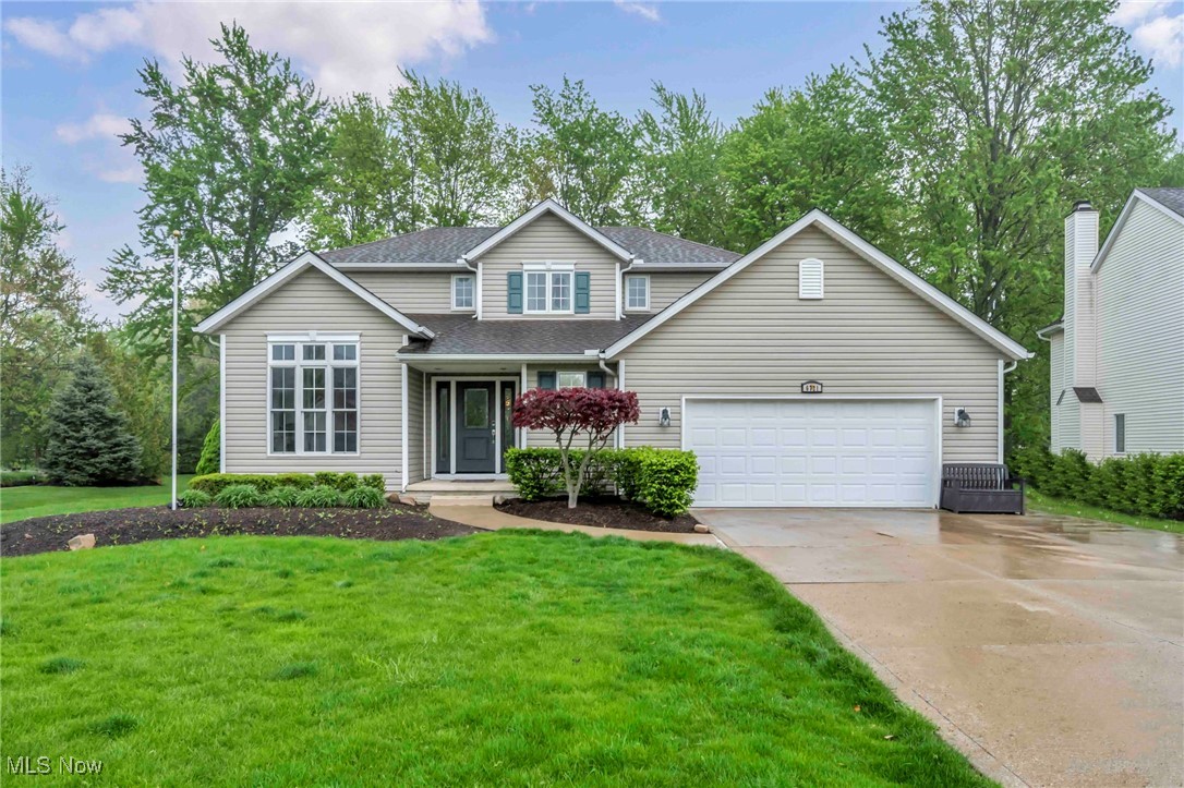 6721 Bretton Ridge Drive, North Olmsted, Ohio image 1