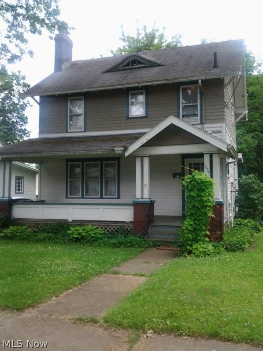 Don't judge this book by its cover. This is a great 3 bedroom home for rent near highland square. Hardwood floors throughout, working fireplace, detached garage for storage, deck and so much more. The spacious living/dining room area is great for entertaining, there is an eat in kitchen space and plenty of closet space as well. Bathroom was redone recently as well. All window treatments stay. 

No section 8. Tenant to furnish refrigerator.