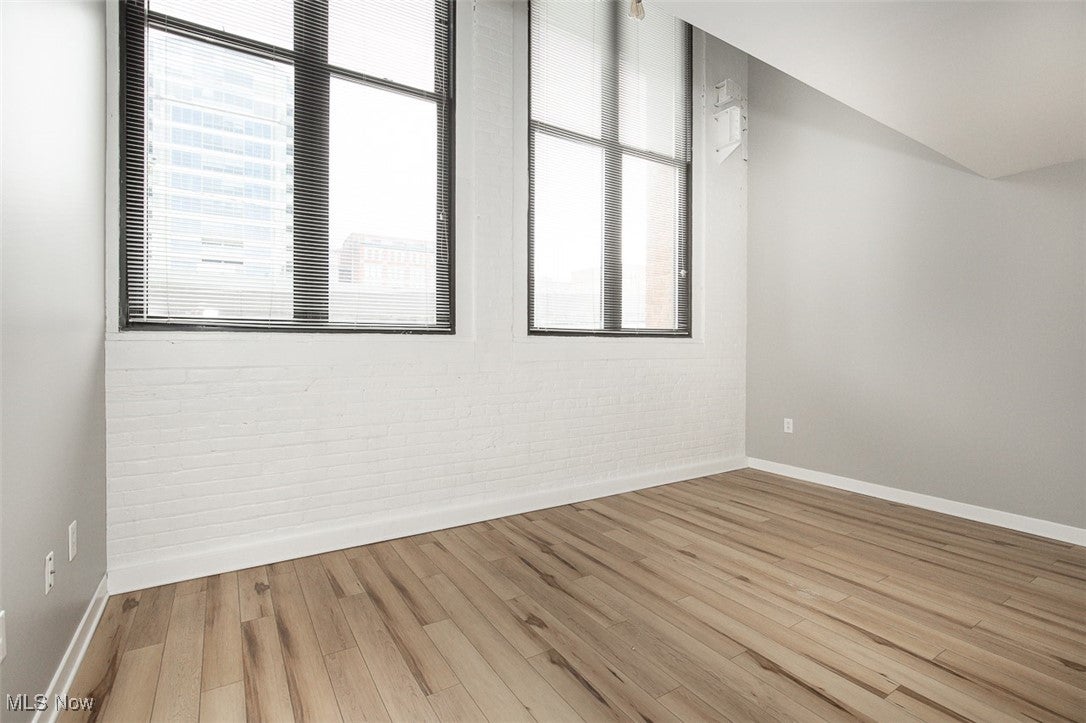 1133 W 9th Street 321