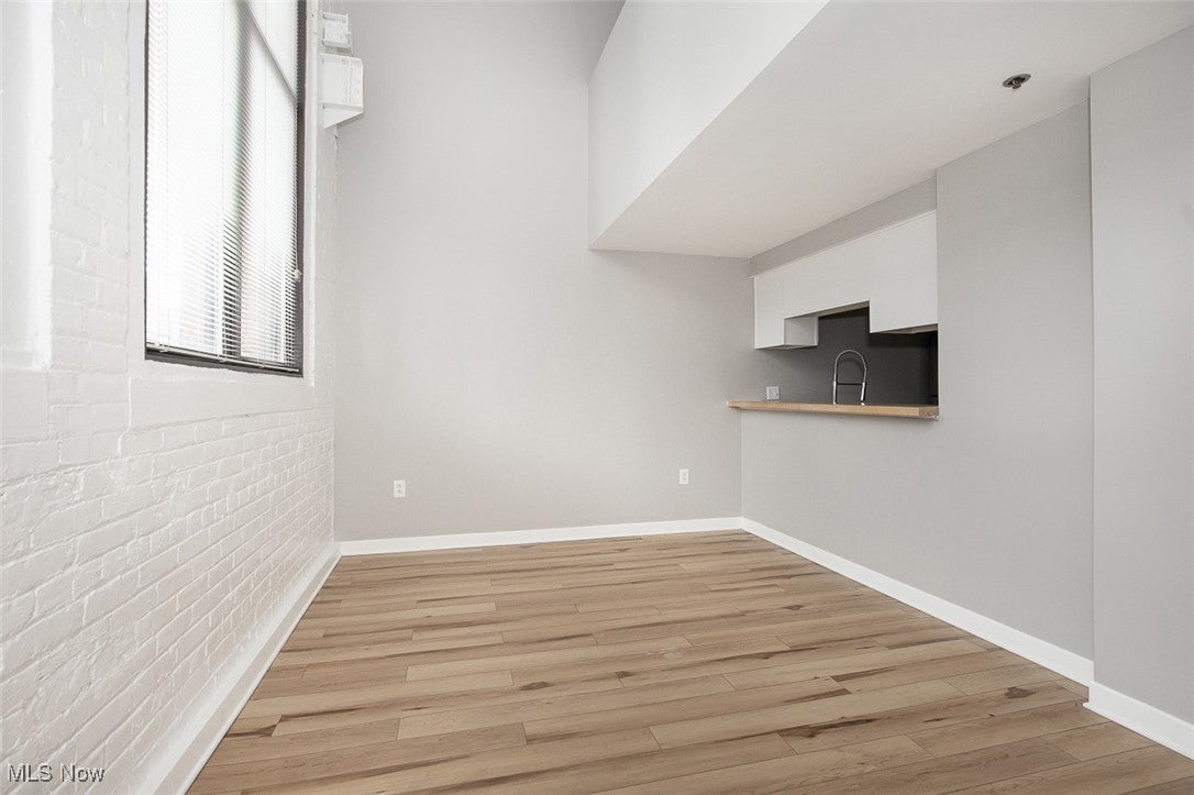 1133 W 9th Street 321