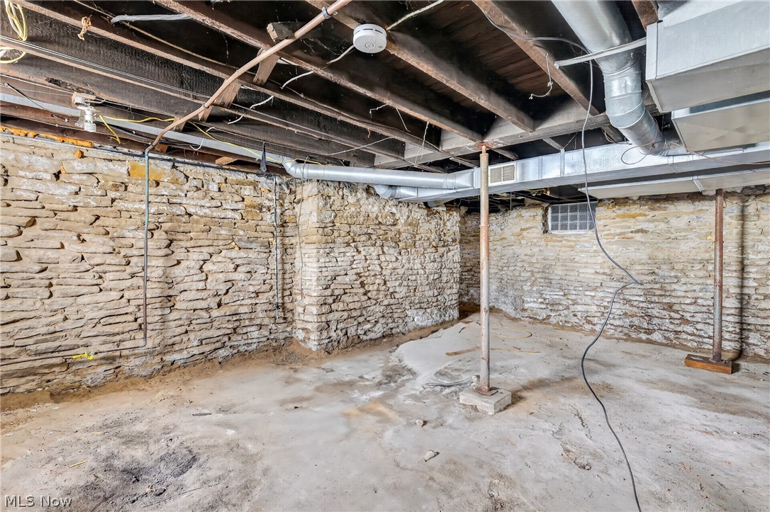Joseph G Butler Jr/Niles 01 A - Residential