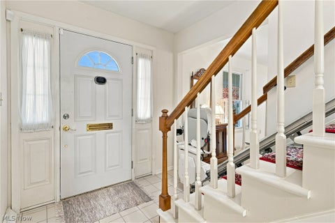 Tiny photo for 589 Lindford Drive, Bay Village, OH 44140 (MLS # 5256364)