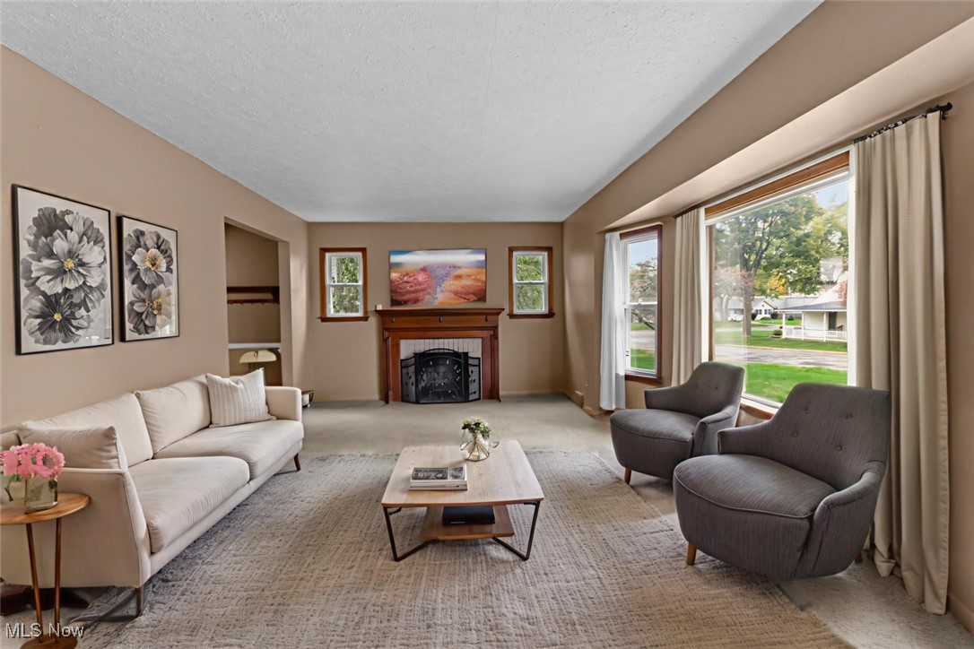 West Manor - Residential