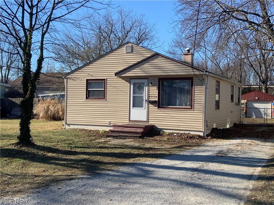 Expect to pay less than rent on one of the very few homes in Lake County under $100,000! Spacious Living Room with hardwood floors, eat in Kitchen with appliances included. Brand new carpet and paint. Get your offer in today!