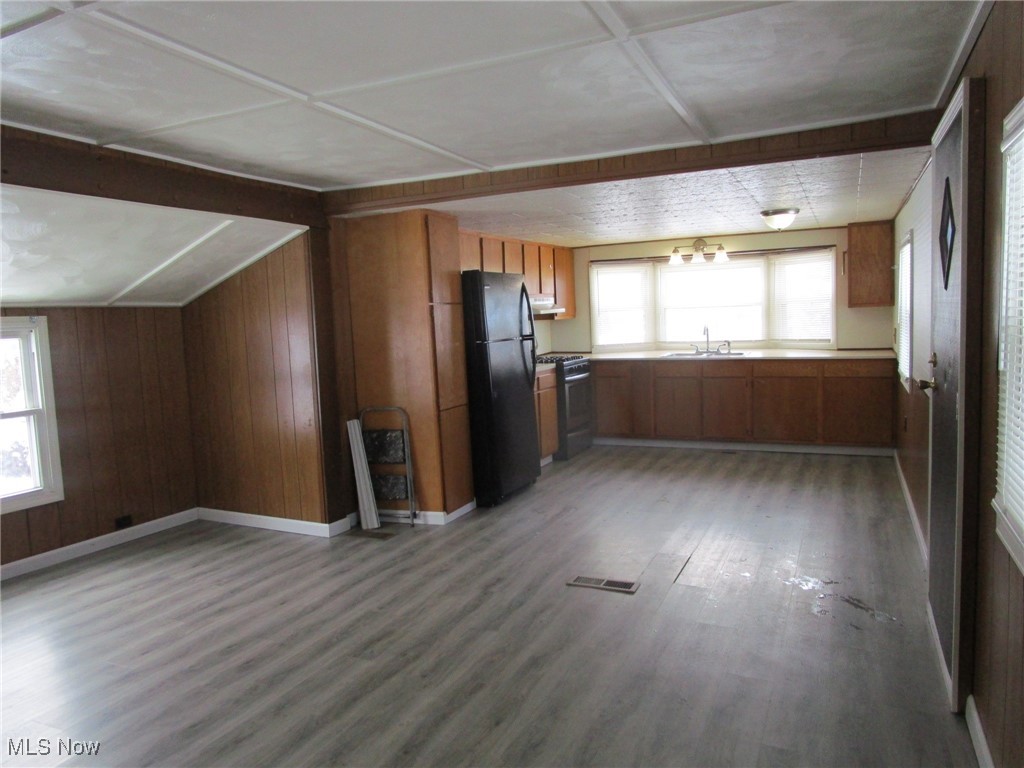 Parkwood Village - Residential