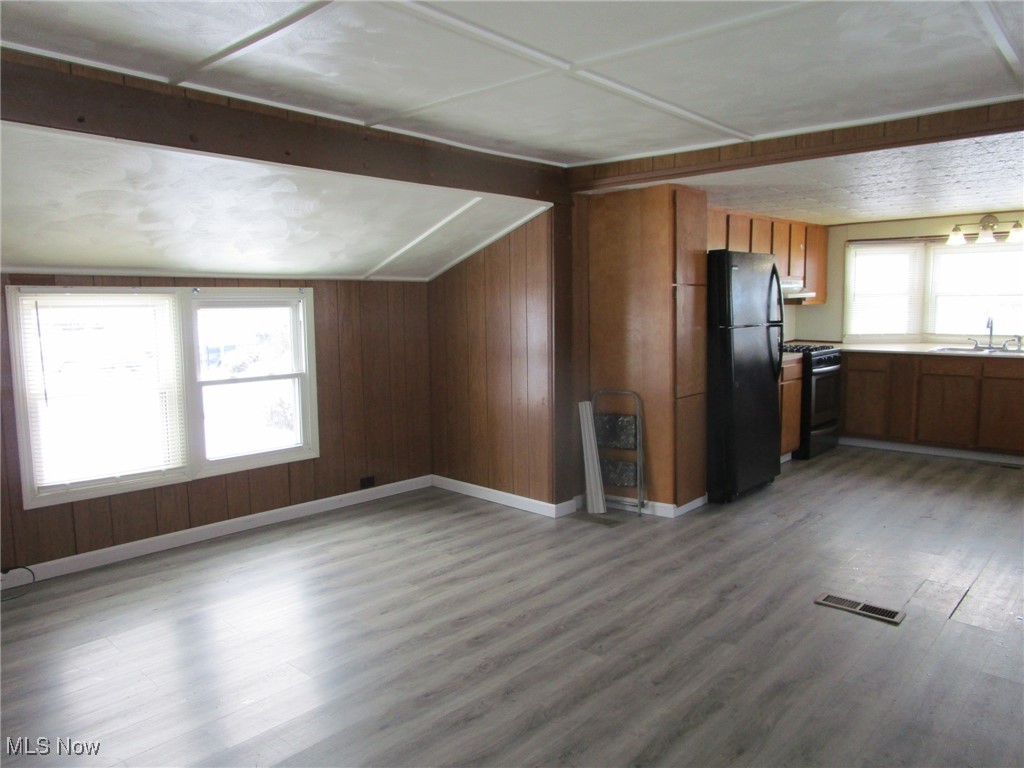 Parkwood Village - Residential