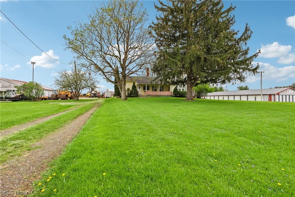 Photo of 44901 State Route 18, Wellington, OH 44090 (MLS # 5202108)