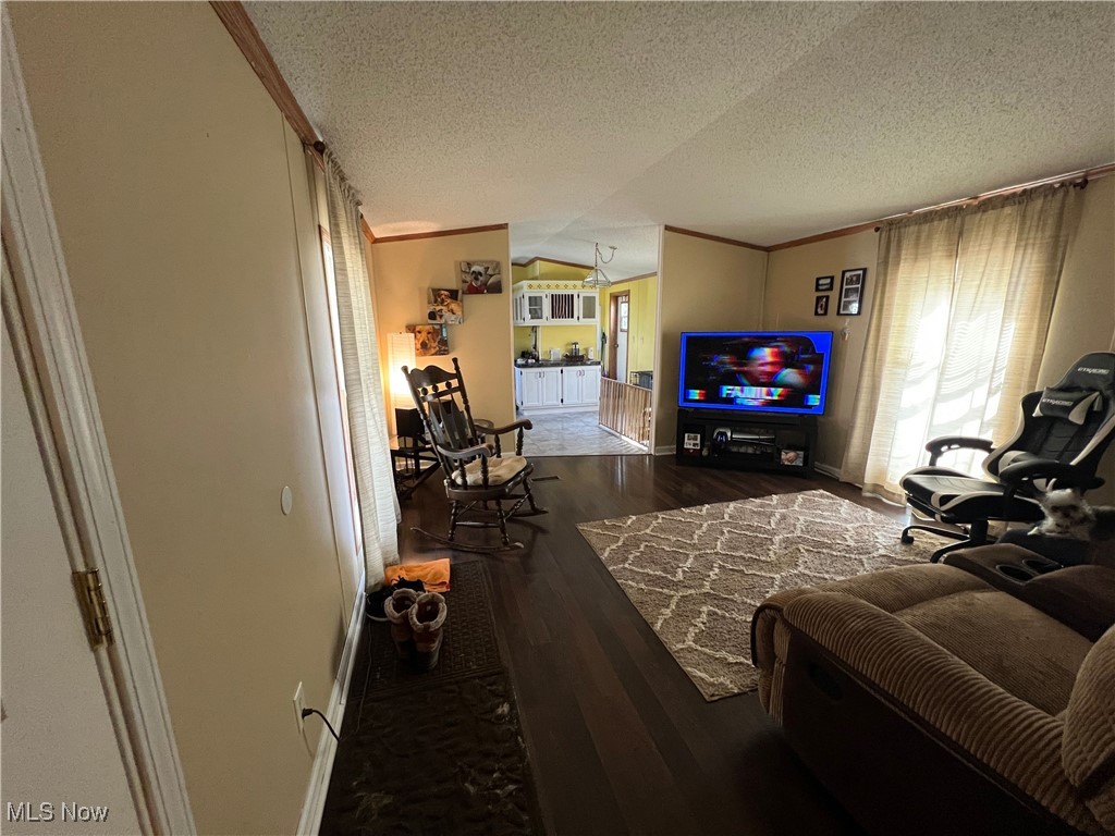 11079 Leader Road, Chardon, Ohio image 10