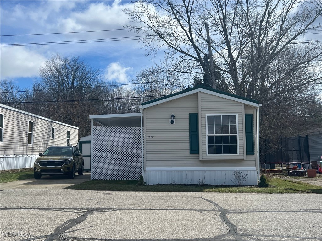 11079 Leader Road, Chardon, Ohio image 1