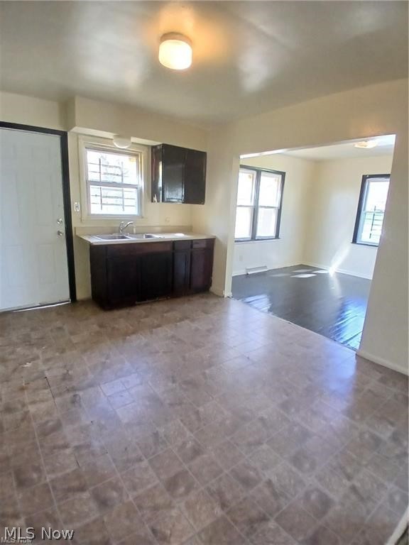 City/Youngstown - Residential Income