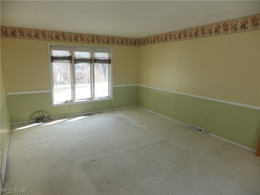 Photo of 9497 Idlewood Drive, Brooklyn, OH 44144 (MLS # 5187385)