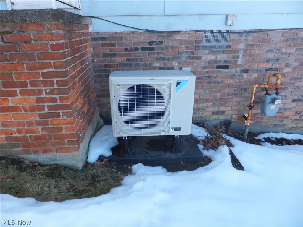 Brooklyn Airport - Residential