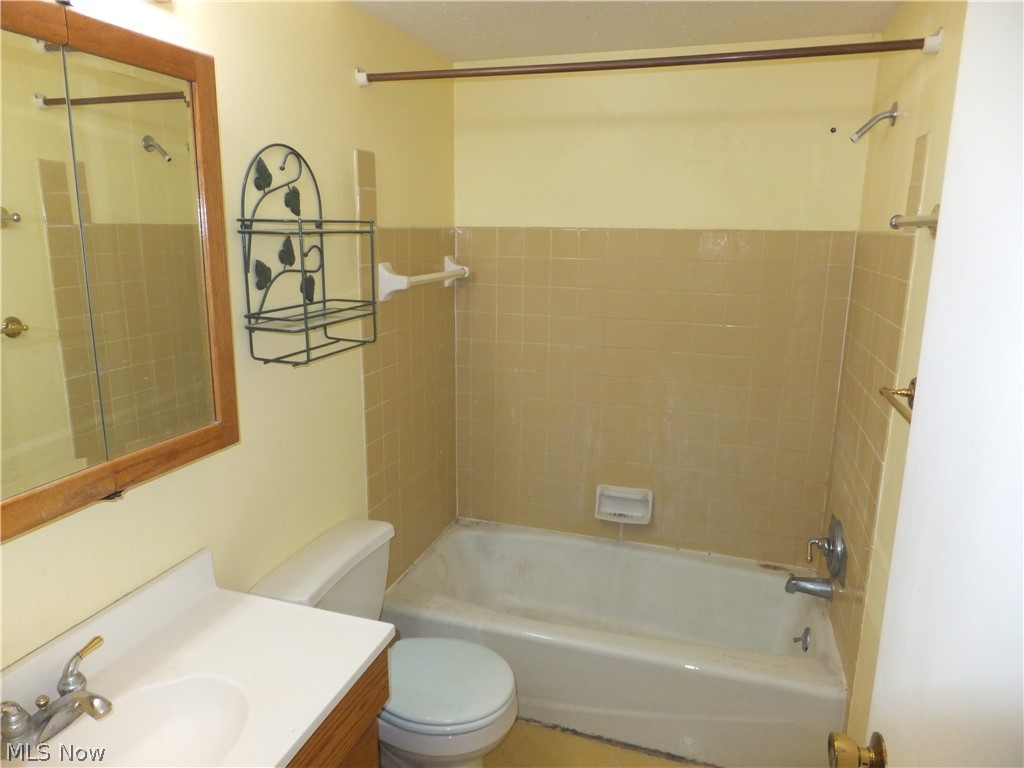 Brooklyn Airport - Residential