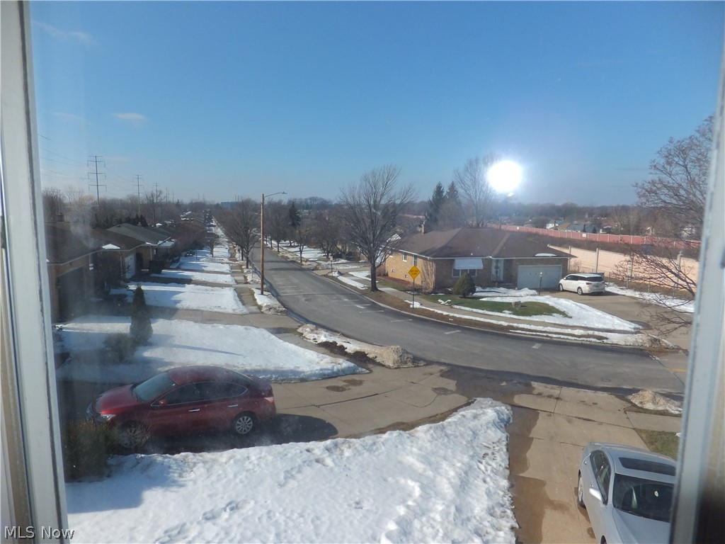 Brooklyn Airport - Residential