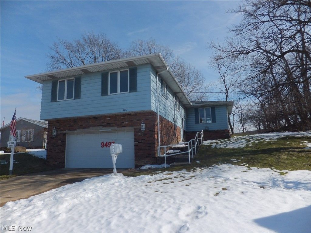 Photo of 9497 Idlewood Drive, Brooklyn, OH 44144 (MLS # 5187385)