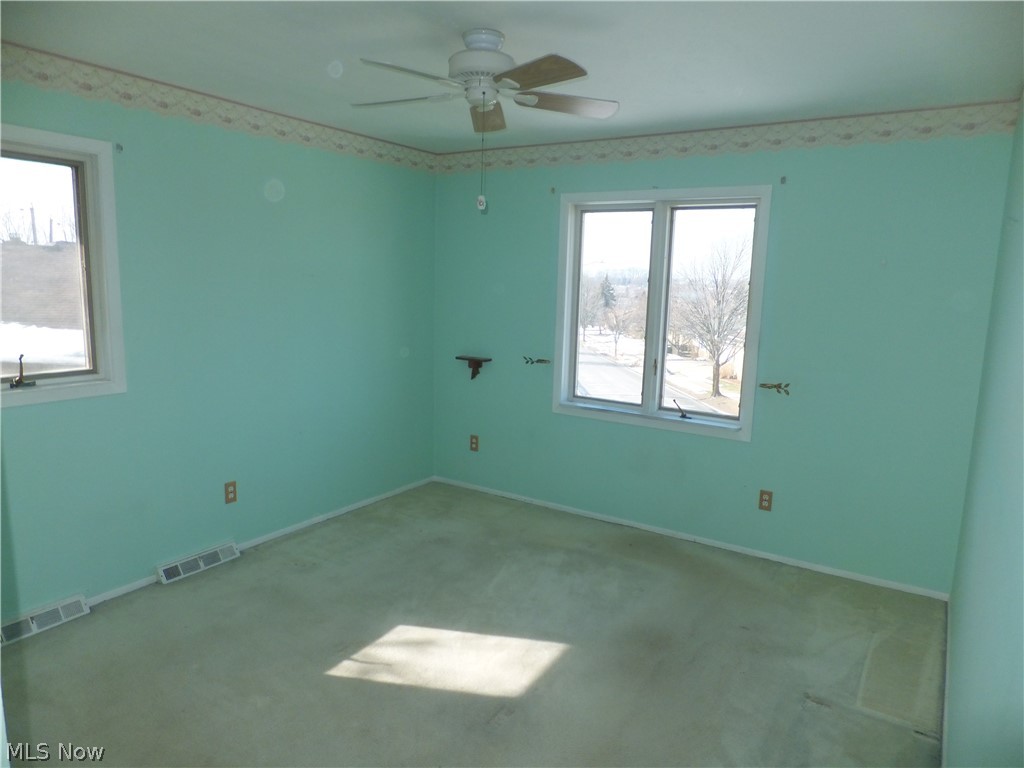 Brooklyn Airport - Residential