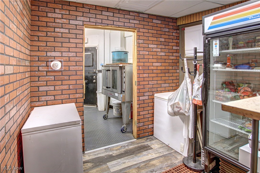 Wagner & Wagerman - Commercial Sale