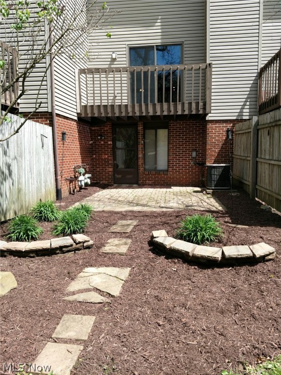 Hillsdale Rdg Condo - Residential