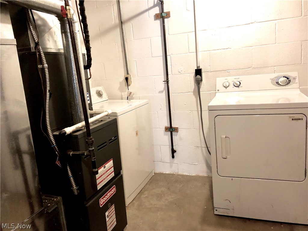 Hillsdale Rdg Condo - Residential