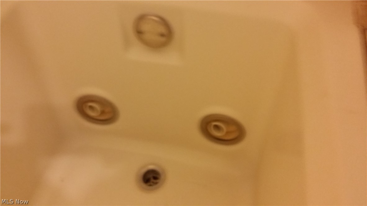 South End Realty Cos East 55t - Residential Lease