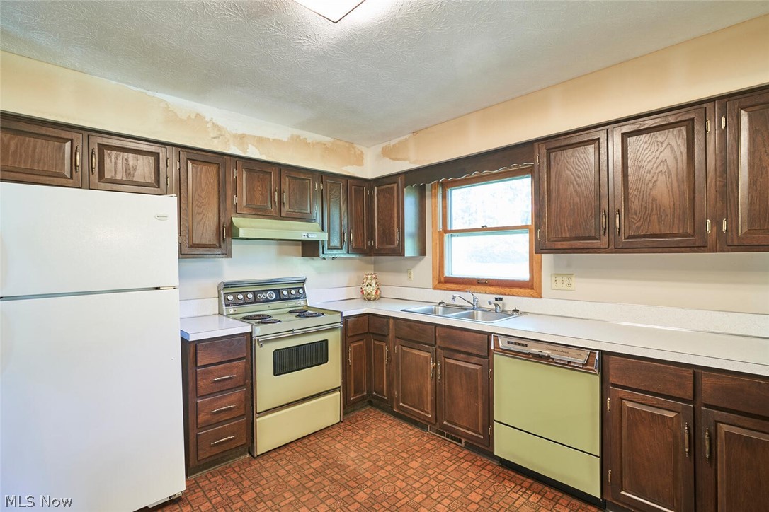 Pamdon Heights - Residential