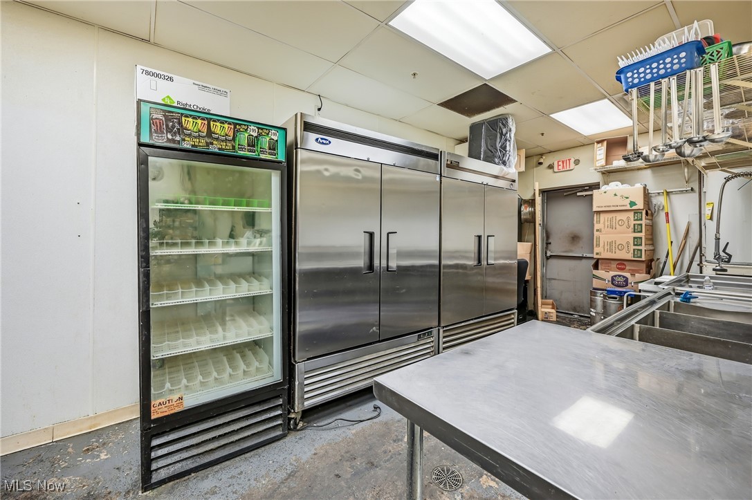 Village Plaza - Commercial Sale