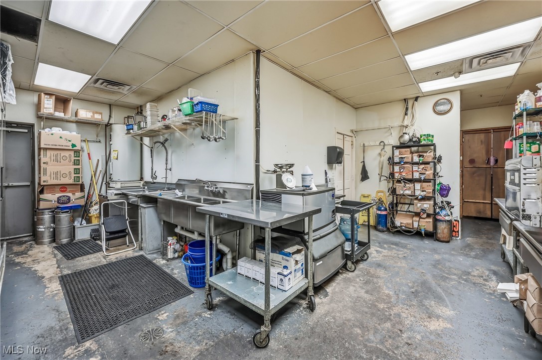 Village Plaza - Commercial Sale