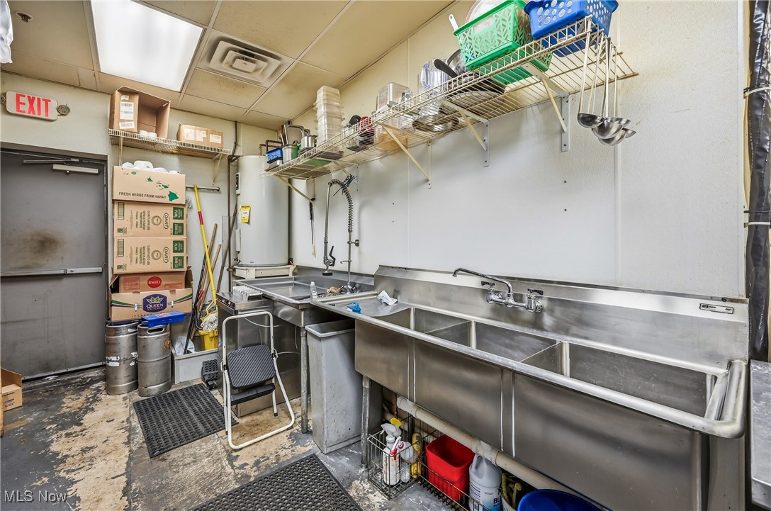 Village Plaza - Commercial Sale