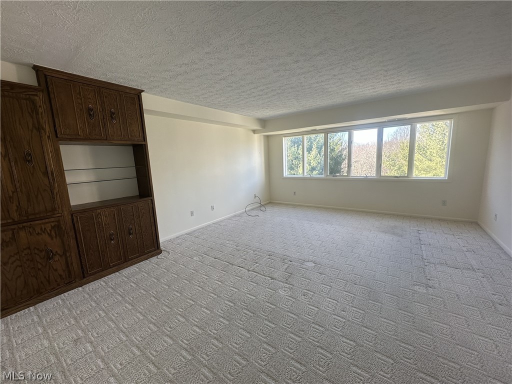 Whispering Heights Condo - Residential