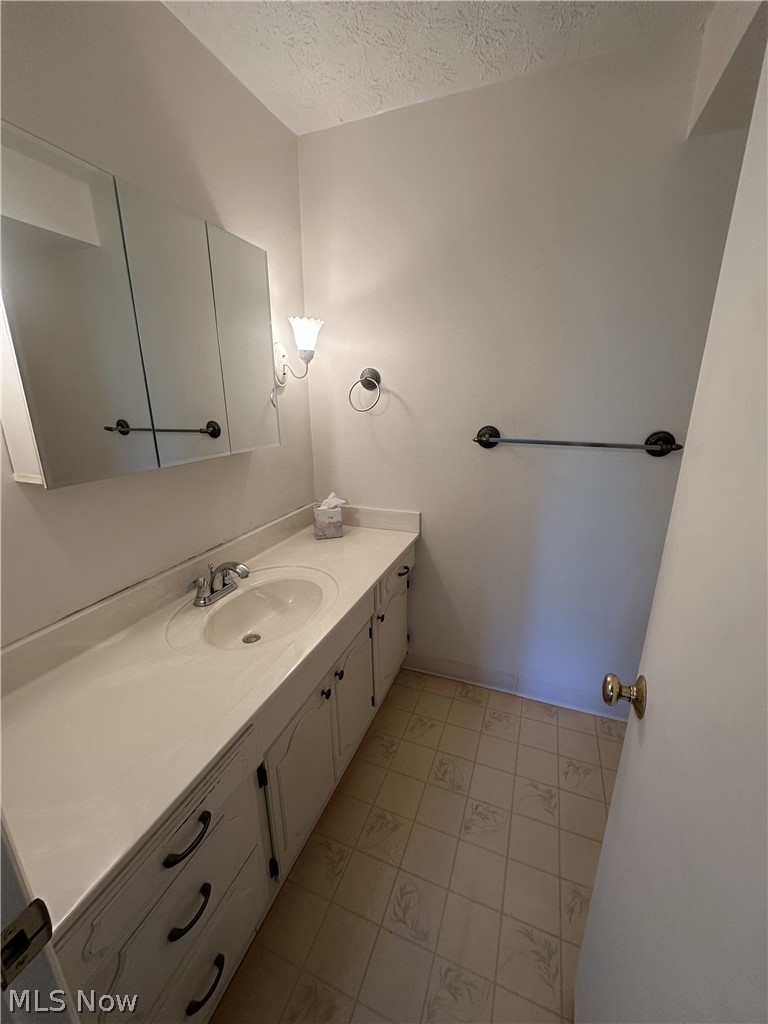 Whispering Heights Condo - Residential