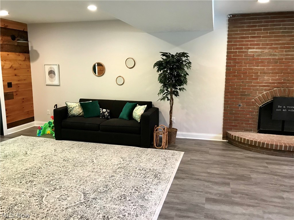 Old Mill Vill - Residential