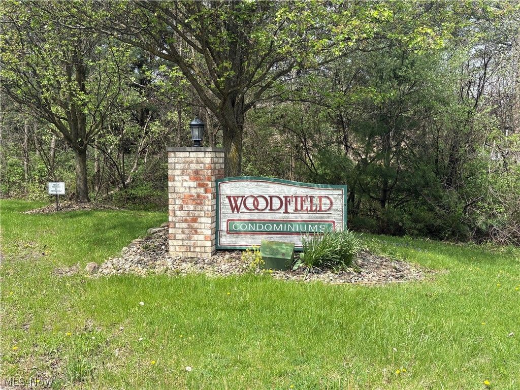 Photo of 828 Woodfield Court #A, Boardman, OH 44512 (MLS # 5202599)