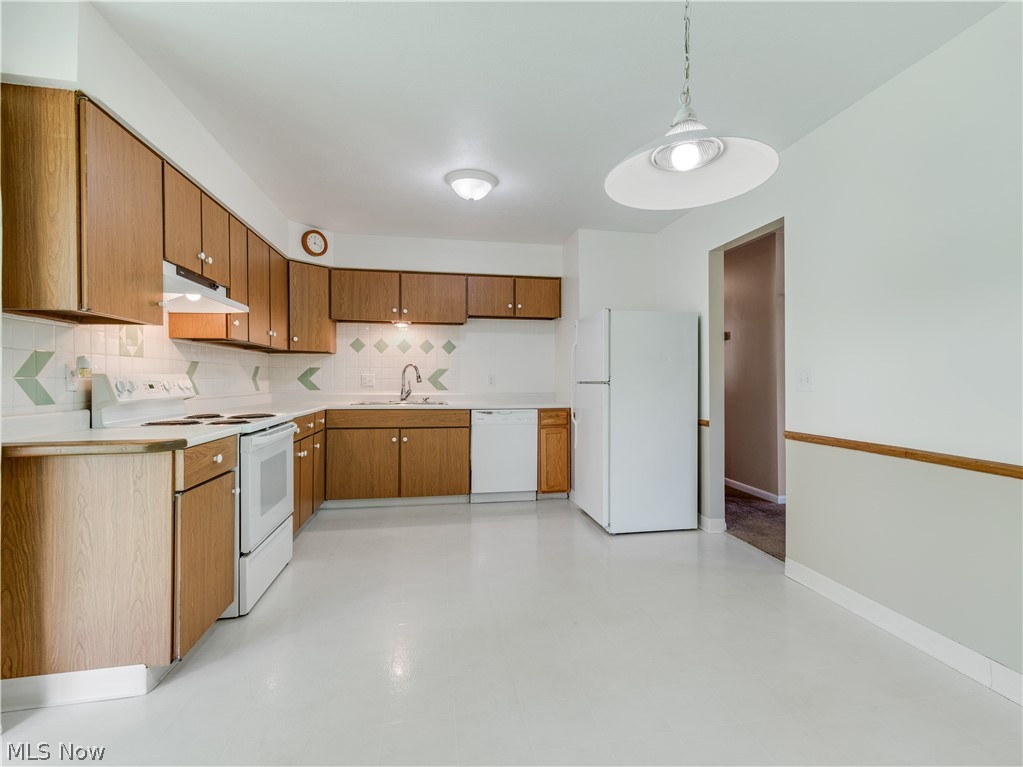 Meadowlake Estates - Residential