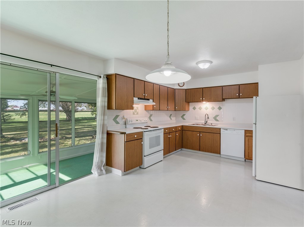 Meadowlake Estates - Residential