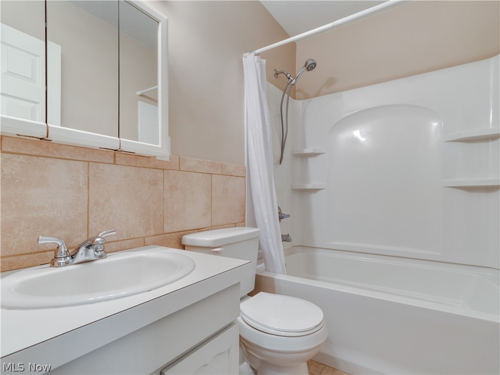 Meadowlake Estates - Residential