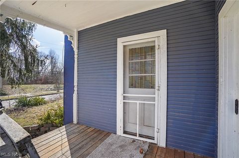 Tiny photo for 131 W Miller Avenue, Akron, OH 44301 (MLS # 5188426)