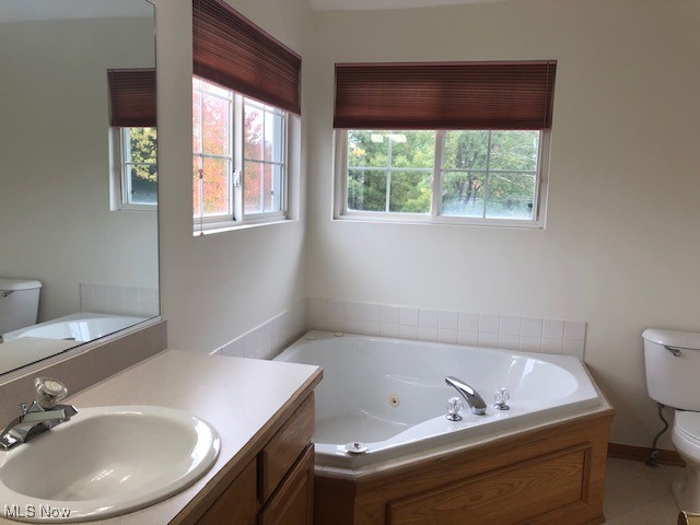 Emerald Lakes - Residential Lease