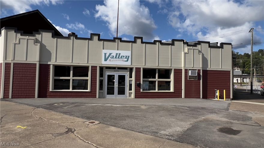 This is your opportunity to own your own business, or expand your existing flooring business. A trusted name for over 32 years in the valley is now for sale. Located in the heart of Bellaire! This property includes a 5,806 sq. ft. building, all remaining inventory and fixtures, displays and samples, all carpet and flooring inventory, miscellaneous tools, tow motor, miscellaneous office equipment, etc. In addition to the property you retain the established trade name, customer database and vendor/supplier relationships as well. 
Current owner will help transfer vendor relationships to new owner. 
All mineral rights are included.
Priced to sell so you can fast-track your 2026 business plans!