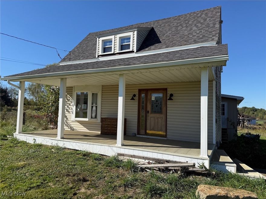 This is an ONLINE ONLY foreclosure sale. There are NO SHOWINGS. Deposit due by wire transfer within 48 upon conclusion . Cash deal; funding must take place within 30 days of confirmation of sale. 5% Buyer’s Premium shall apply. Subject to postponement and cancellation. Full terms and conditions at online registration.