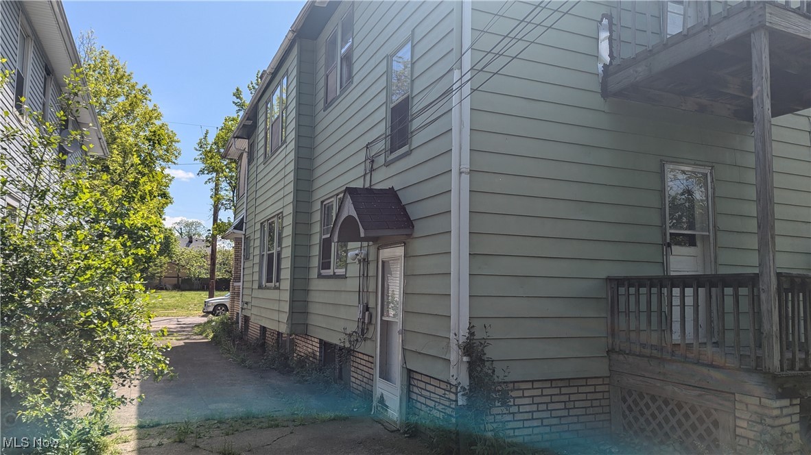 3692 E 153rd Street