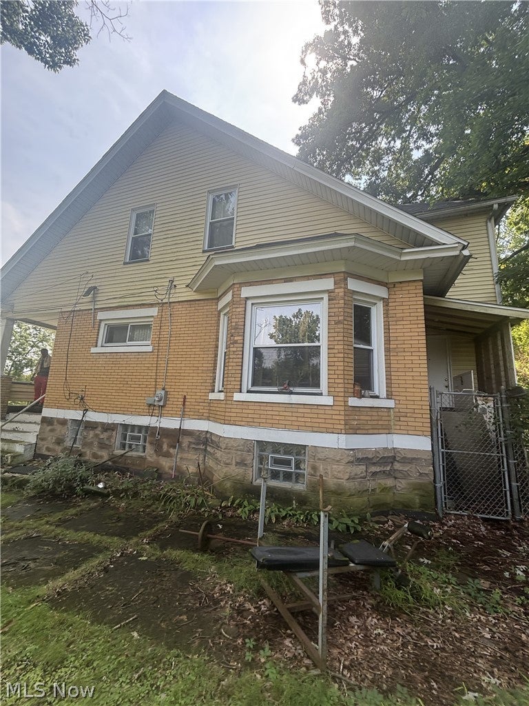 1556 Bryson Street