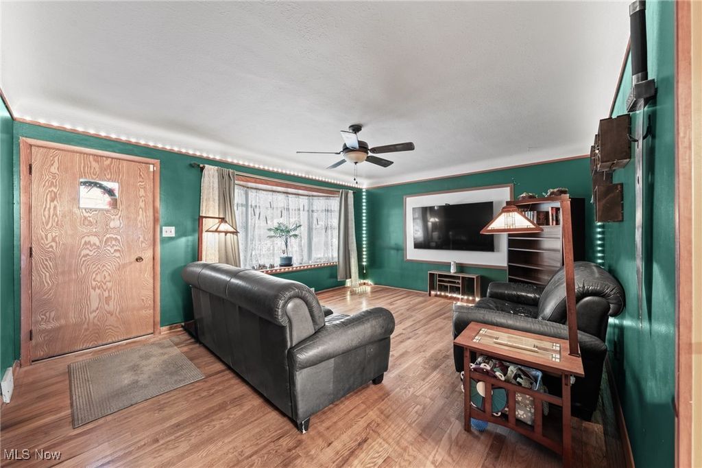 Photo of 866 Elmwood Avenue, Wickliffe, OH 44092 (MLS # 5177554)